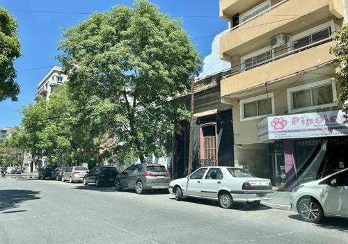 Venta Casa - Barrio General Paz, Cordoba