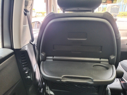 Imagen 8 de 21 de Citroën Grand C4 Picasso 2016 1.6 Intensive