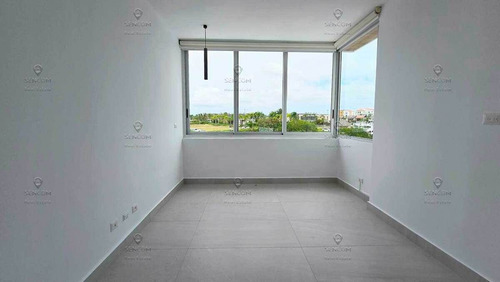 Lujosa Villa Con Vista A La Marina Y Amarre Privado En Ocean 21 Cap Cana