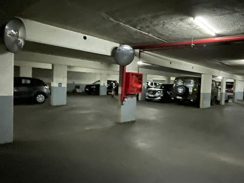 Vende Estupendo Depto 3d. 2b. Estacionamientos, Terrazas
