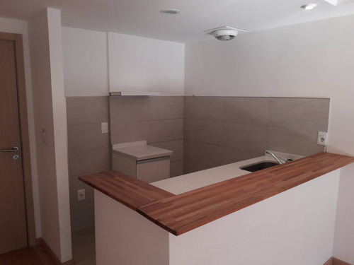 Imagen 3 de 9 de Venta De Apartamento Con 2 Dormitorios En Cordón