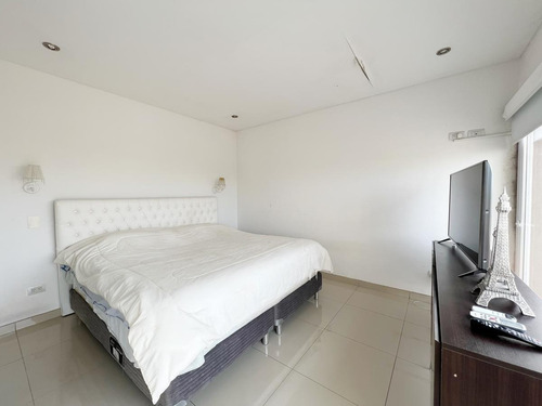 Imagen 13 de 30 de Casa En Venta Bº Norte A Laguna C/pileta