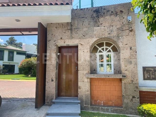 Imagen 9 de 27 de Se Vende Residencia De Lujo En Pablo Neruda, Zapopan, Jal.