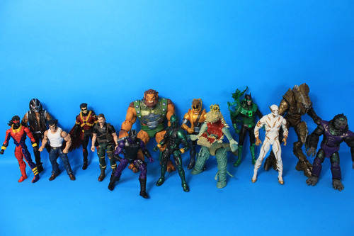Power Rangers Lightning Collection Mighty Morphin: Snizzard (Usado)