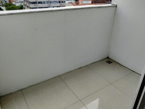 Imagem 3 de 15 de Apartamento Com 3 Suítes Próximo A Praça Dos Bombeiros - Ap5695