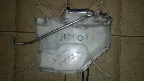 Chapa De Puerta Suzuki Swift (Usado)