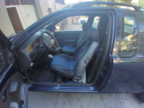 Imagem 8 de 8 de Fiat Strada 2002 1.5 Working Ce 2p Gasolina