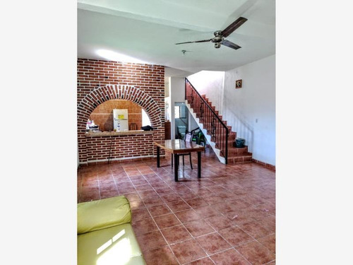 Imagen 2 de 12 de Casa Sola En Venta Tequesquitengo