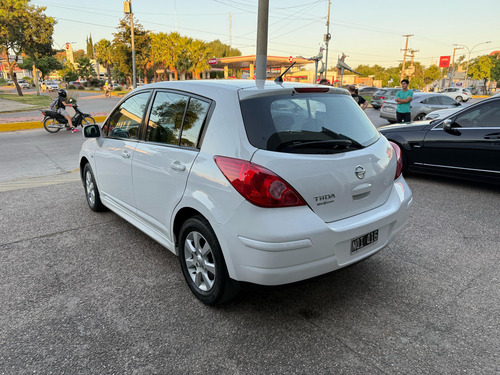 Nissan Tiida 1.8 Tekna