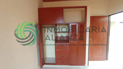 Apartamento En Arriendo En Ciudad Valencia. Cod A16570