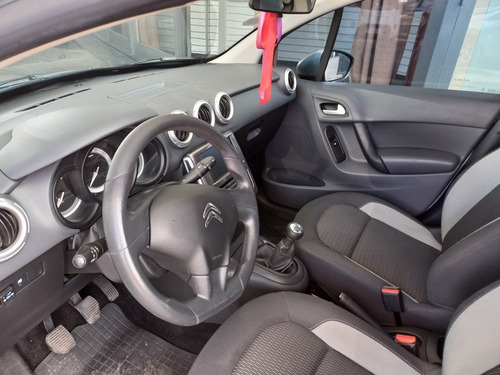 Imagen 9 de 15 de Citroen C3 1.6 2017 Gnc Permuto Financio Feel Live Shine