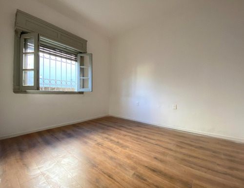 Venta Casa 2 Dormitorios Brazo Oriental