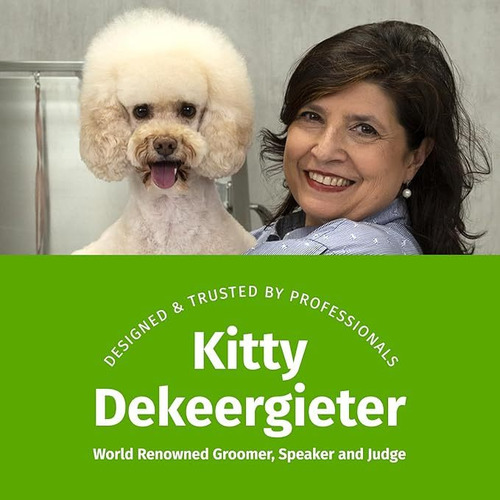 A Dog & Cat Professional Slicker Brush For Grooming Long