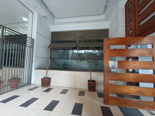 Edificio Amunátegui Vista Poniente Piso 13