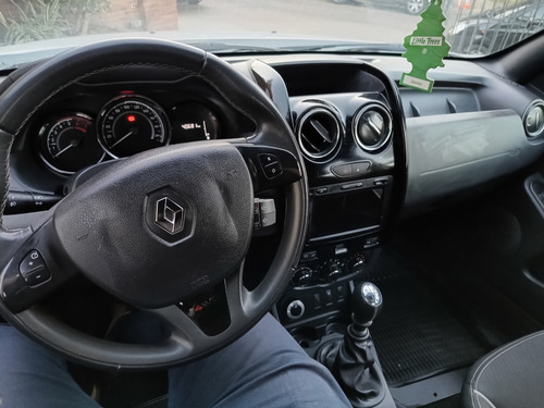 Renault Duster Oroch 2.0 Privilege
