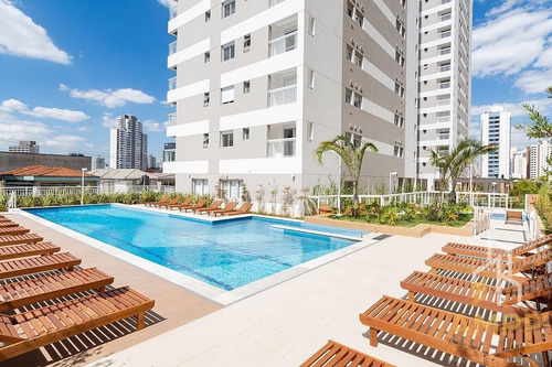 Apartamentos - Residencial - Condomínio Landscape - 745