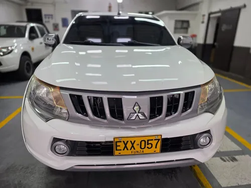 Mitsubishi L200 SPORTERO 2.5 High Power