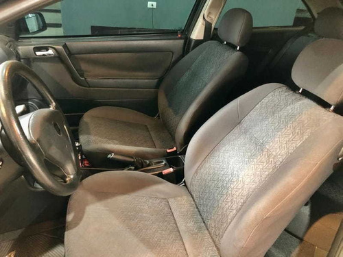 Chevrolet Astra Hatch 2.0 2p