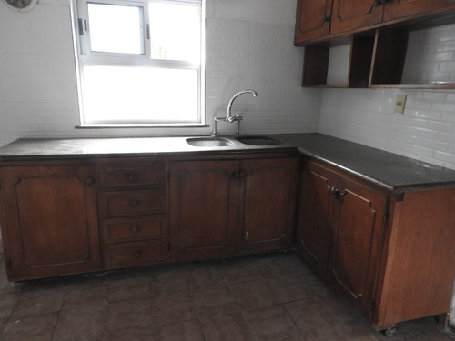 Venta Casa Padrón Único Bello Y Reborati Con Importante Fondo Verde