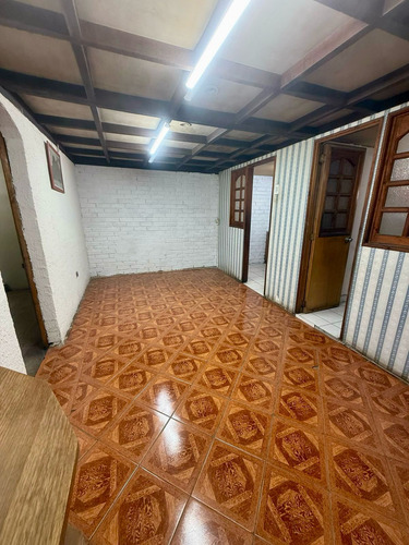 Remate! Casa De 106m2 Cercana A Metro Sotero Del Río