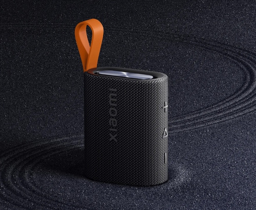 Bocina Xiaomi Sound Pocket Mdz-37-db Portátil Con Bluetooth Black