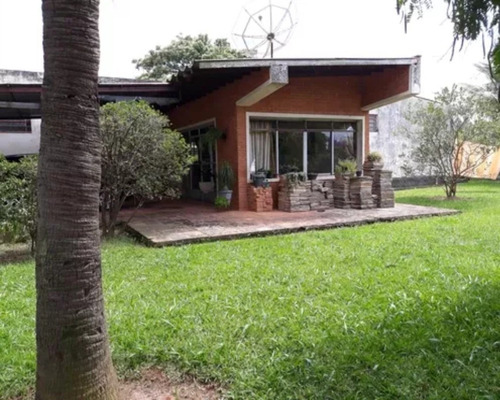 Imagem 4 de 20 de Vende Chácara Imensa Ac: 756m2 At: 2652m2 - 6 Dormitórios 4 Suítes (2 C/ Closet ) 6 Banheiros 10 Vagas De Garagem - R$ 1.665.000,00 - Ch00050 - 33645360