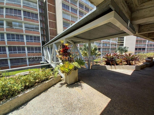 Apartamento En Alquiler En El Encantado 24-4199 Yf