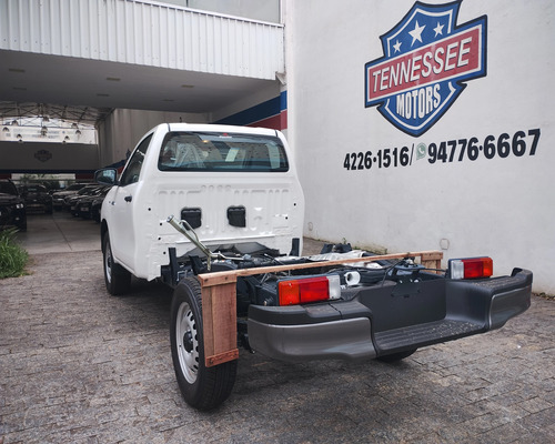 Toyota Hilux 2.8 D-4d Turbo Diesel Chassi 4x4 Manual