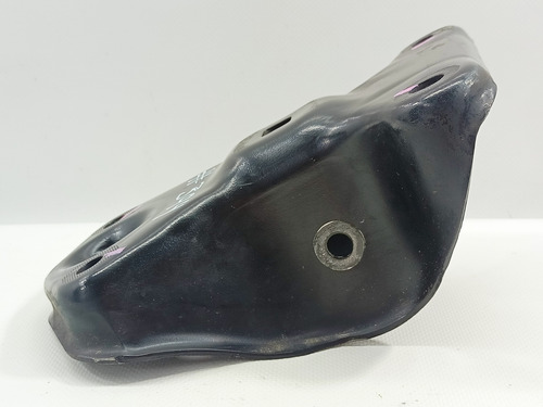 Base Soporte Eje Trasero Izquierdo Vw Jetta Mk6 11-16 (Usado)