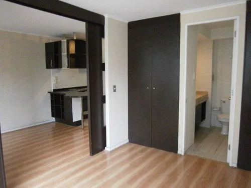 En Venta Depto. Marín Con Lira- Metro U Católica