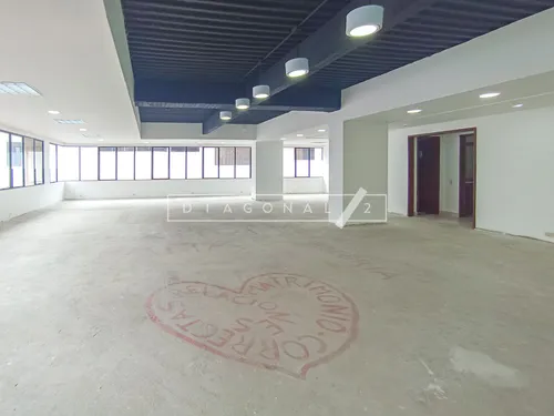 Oficina En Arriendo En Chicó Norte Ii
