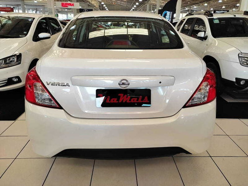 Imagem 6 de 13 de Nissan Versa 1.0 12v Flexstart 4p Mec. 2020