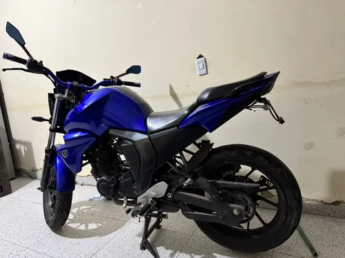 Fz 2.0. Como Nueva