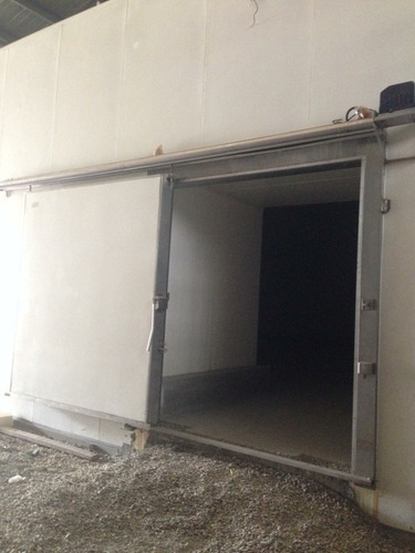 Imagen 2 de 10 de Se Vende 1365 M2 De Galpón 570 M2 Área De Refrigeración