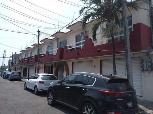 Oficinas En Renta Con Excelente Ubicación A Unos Pasos De Reino Mágico