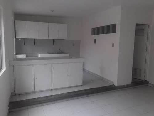 Depa En Chipitlan; Planta Baja De 2 Recamaras, Estudio, 1 Garaje ... 5,000