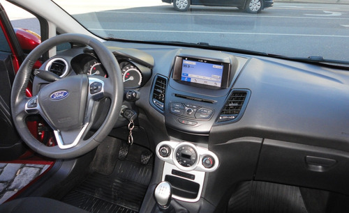 Ford Fiesta Kinetic Design 1.6 Se Plus 120cv