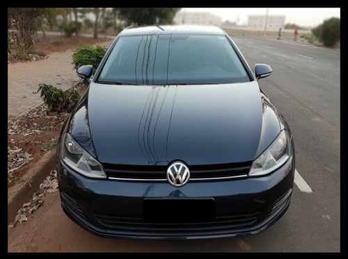 Imagem 3 de 13 de Volkswagen Golf 2015 1.4 Tsi Comfortline 5p Automática