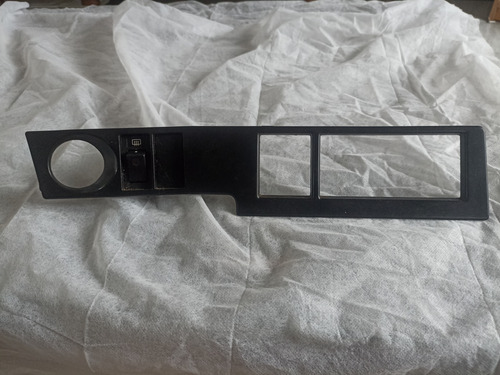 Moldura Frontal Con Tecla Desempañador Volvo 740 Negro