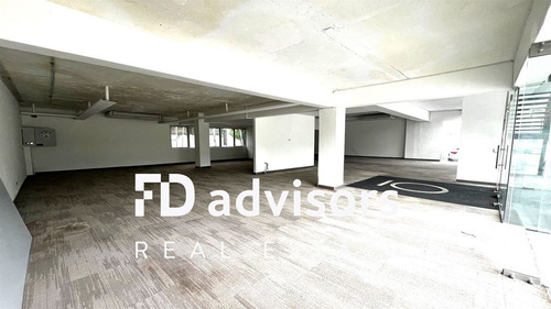 Local Comercial 520 M2 - Vitacura