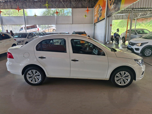 Volkswagen Voyage 1.0 12V MPI TOTALFLEX 4P MANUAL