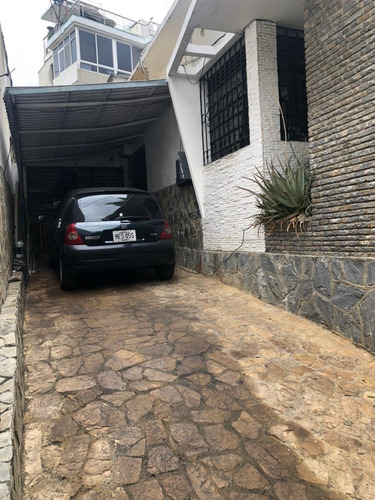 Imagen 2 de 11 de Casa En Venta
