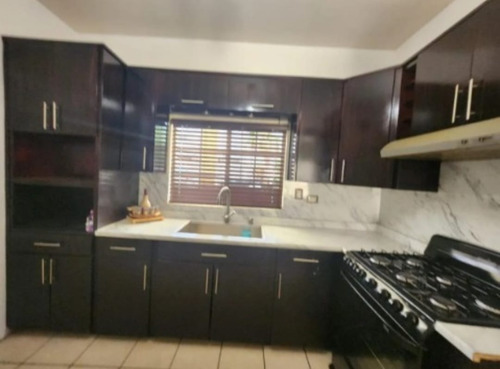 Casa A Precio De Remate En Nuez De Macadamia, Paseo De Los Nogales, Chihuahua Cd. Juárez. Arf