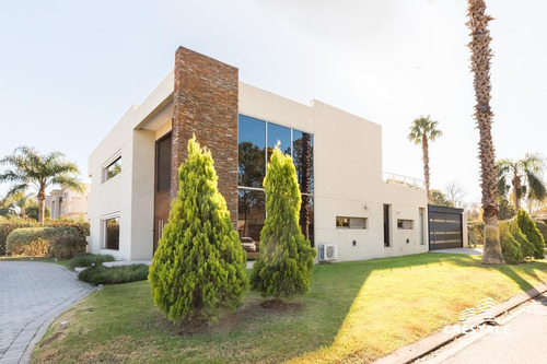 Imagen 5 de 30 de Imponente Casa 4 Dormitorios En Venta - San Marino (funes Hills)