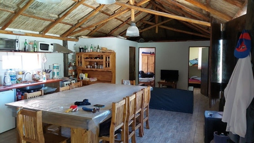 Imagen 5 de 5 de Quinchos De Paja,sombrillas,cabañas,pérgolas