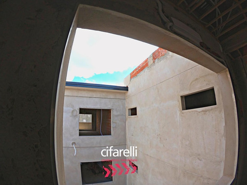 Imagen 5 de 12 de Venta De Departamento 3 Ambientes En Caseros