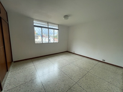 Imagen 8 de 14 de Venta 2 Terrenos1.259 M2 Los Palos Grandes 5111