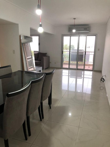 Departamento En Venta De 2 Dormitorios En Villa Luro