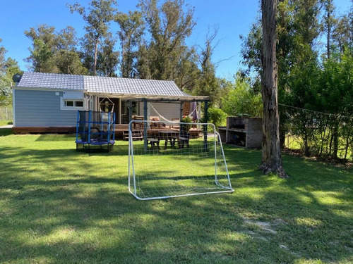 Casa Con Gran Jardín En Punta Negra