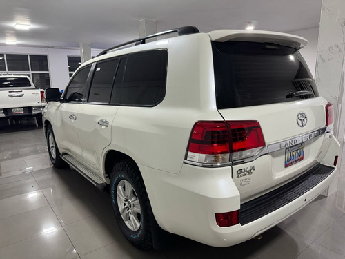 Toyota Lc200 2016 V6